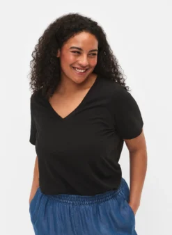 Kurzärmeliges T-Shirt mit V-Ausschnitt