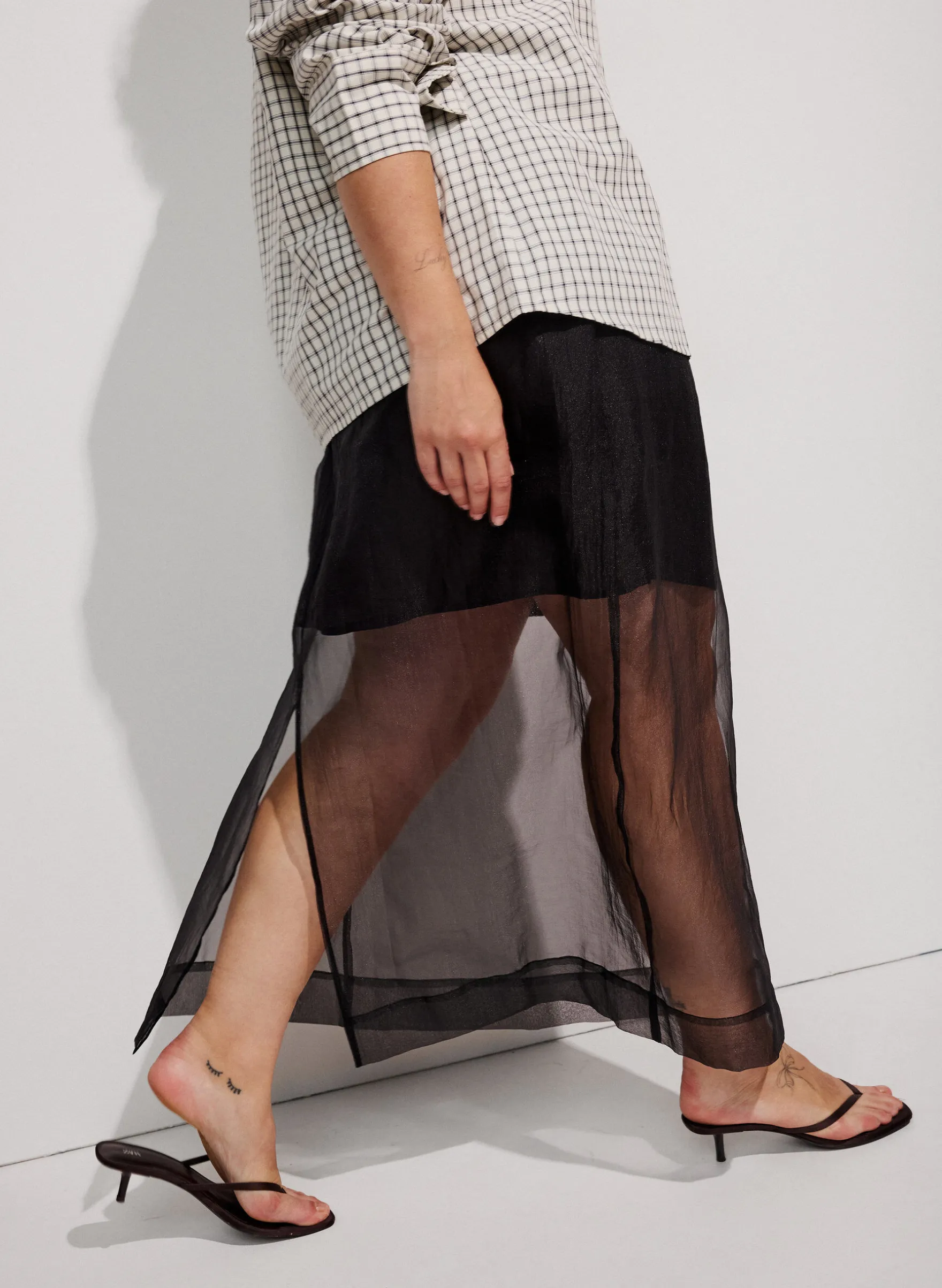 Langer Rock in Organza-Optik