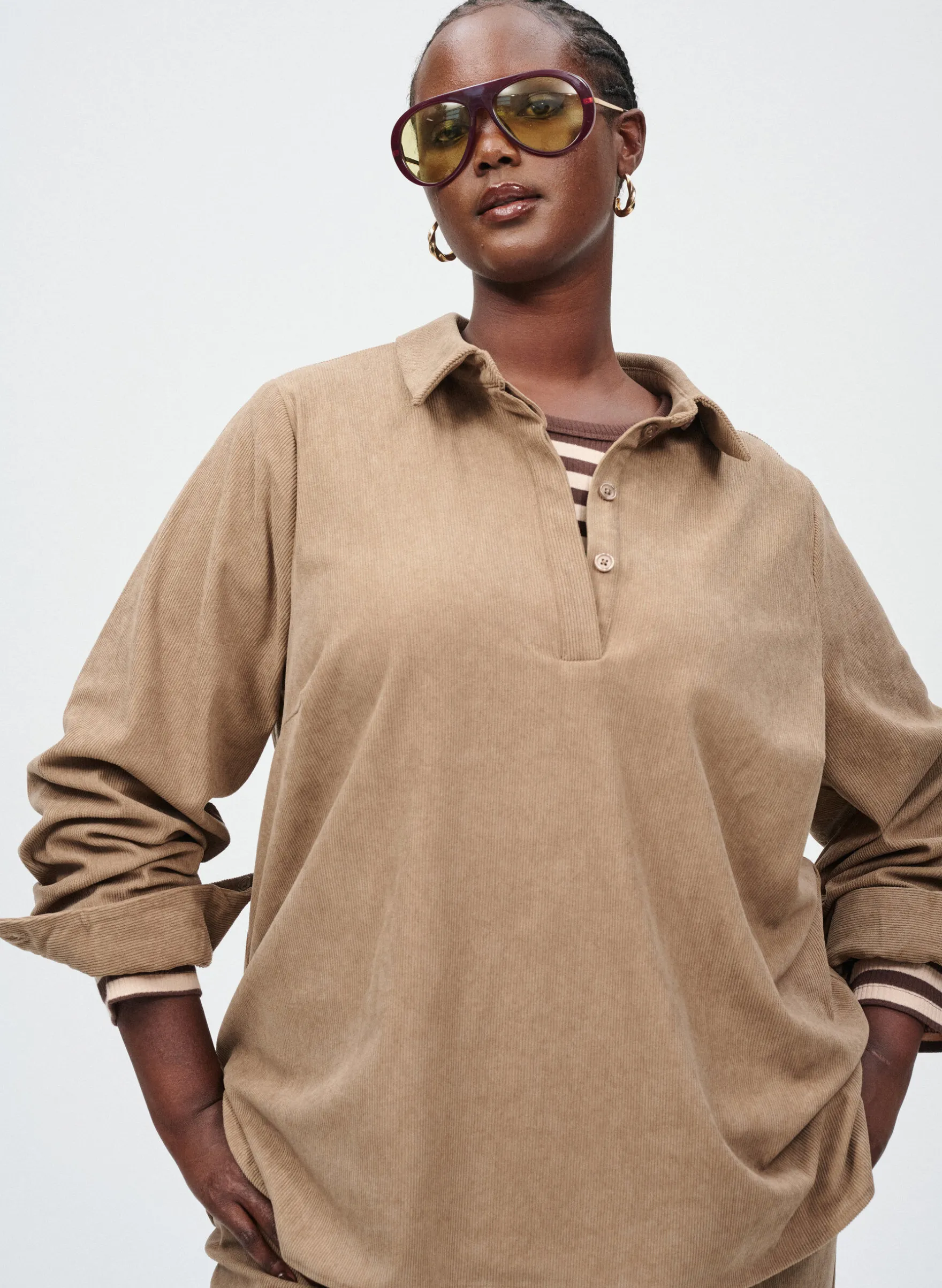 Langärmlige Bluse aus Cord