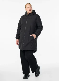 Leichter gepolsterter Parka mit Kapuze