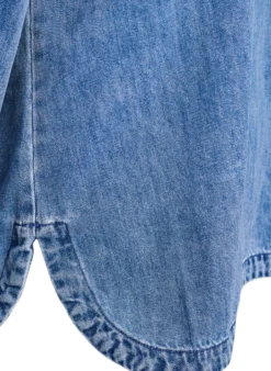 Lockere Bluse aus Denim mit Kragen und V-Ausschnitt