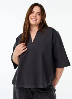Lockere Bluse mit Kragen und 1/2 Ärmeln