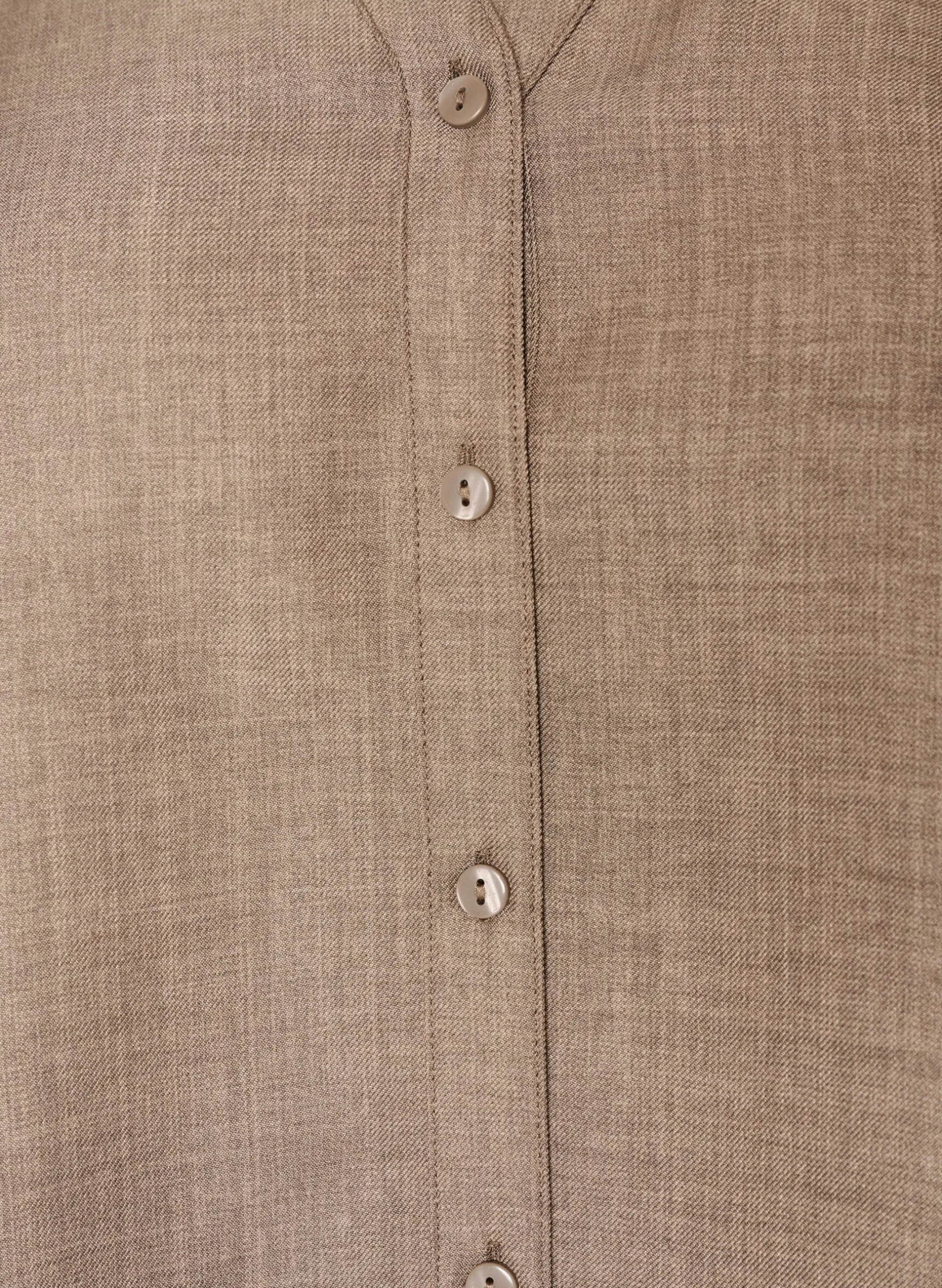 Lockere Bluse mit V-Ausschnitt
