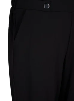 Lockere Hose mit Taschen