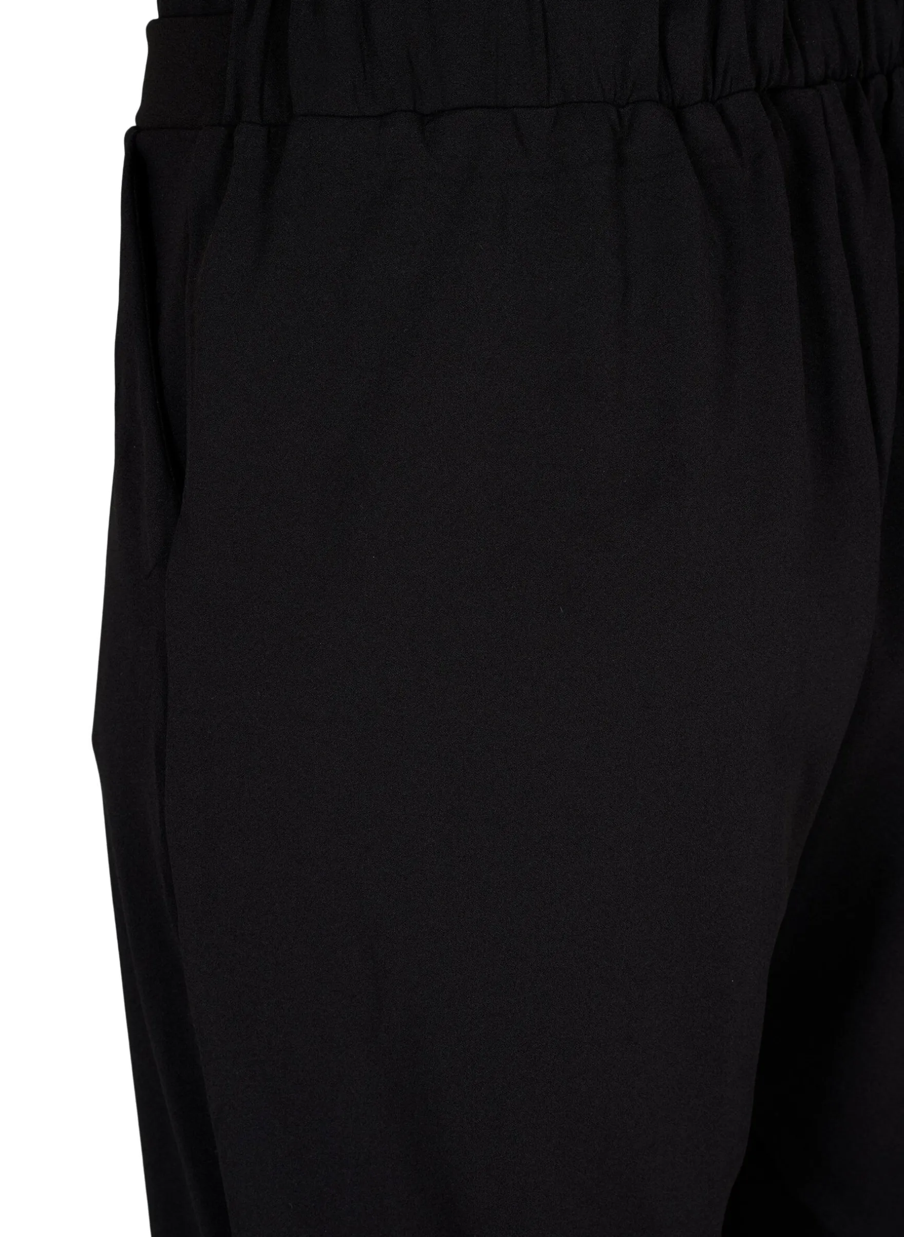 Lockere Hose mit Taschen