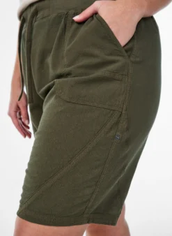 Lockere Shorts aus Baumwolle mit Taschen