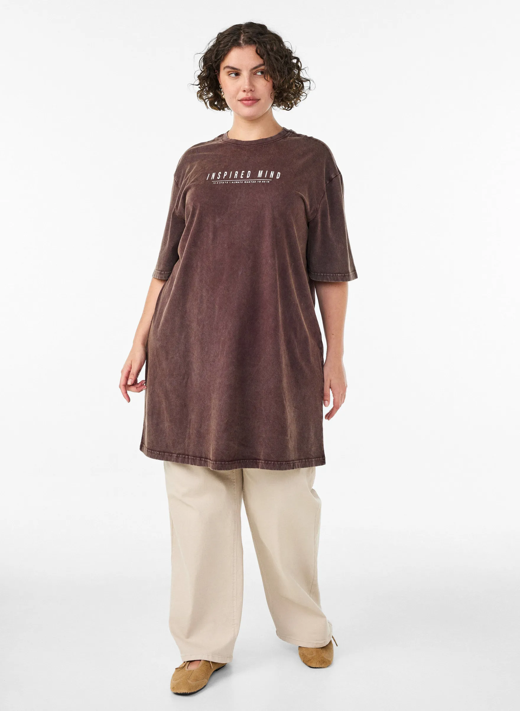 Lockeres T-Shirt-Kleid mit Washed-Optik
