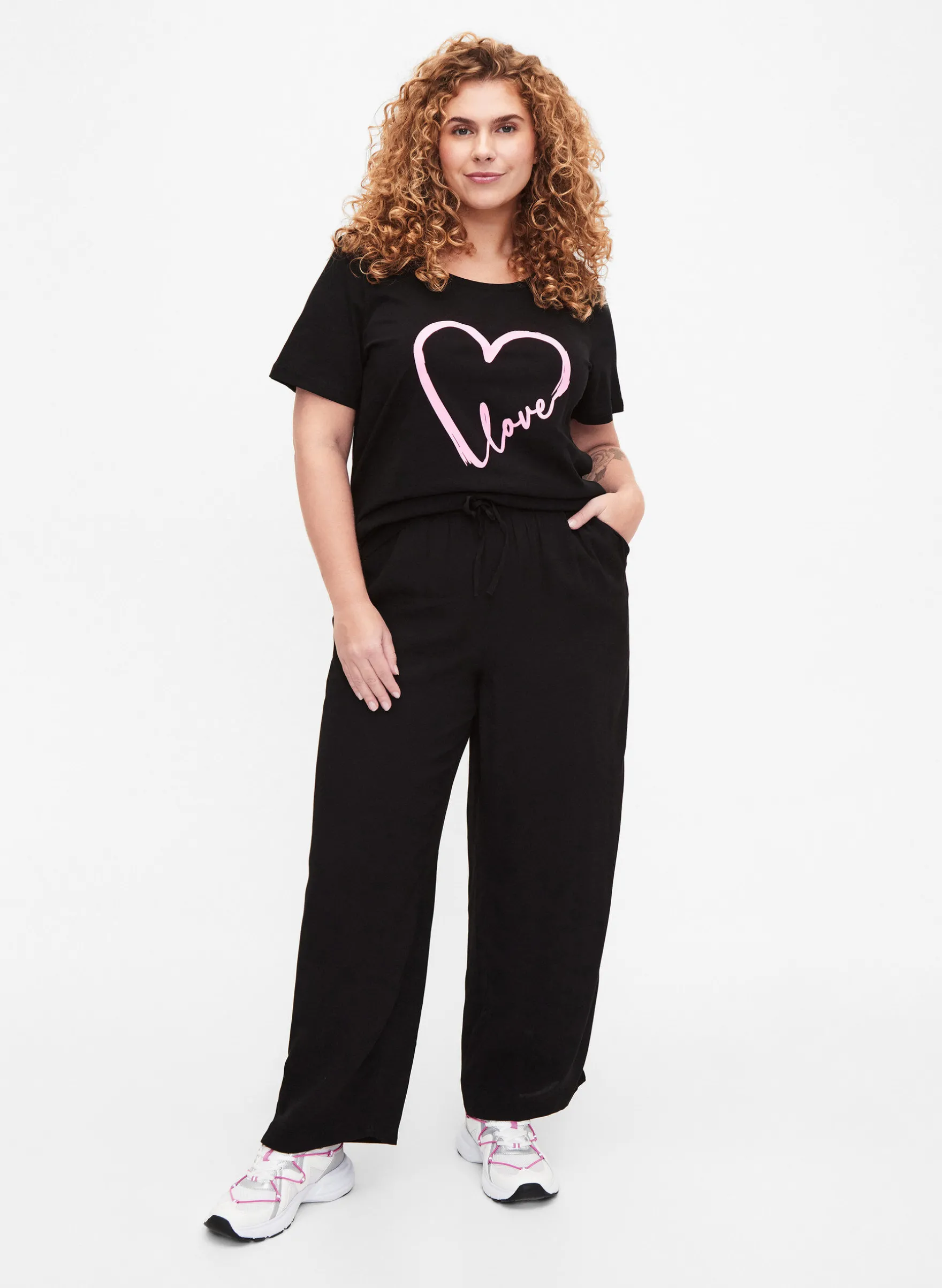 Lockere Viskosehose mit Taschen
