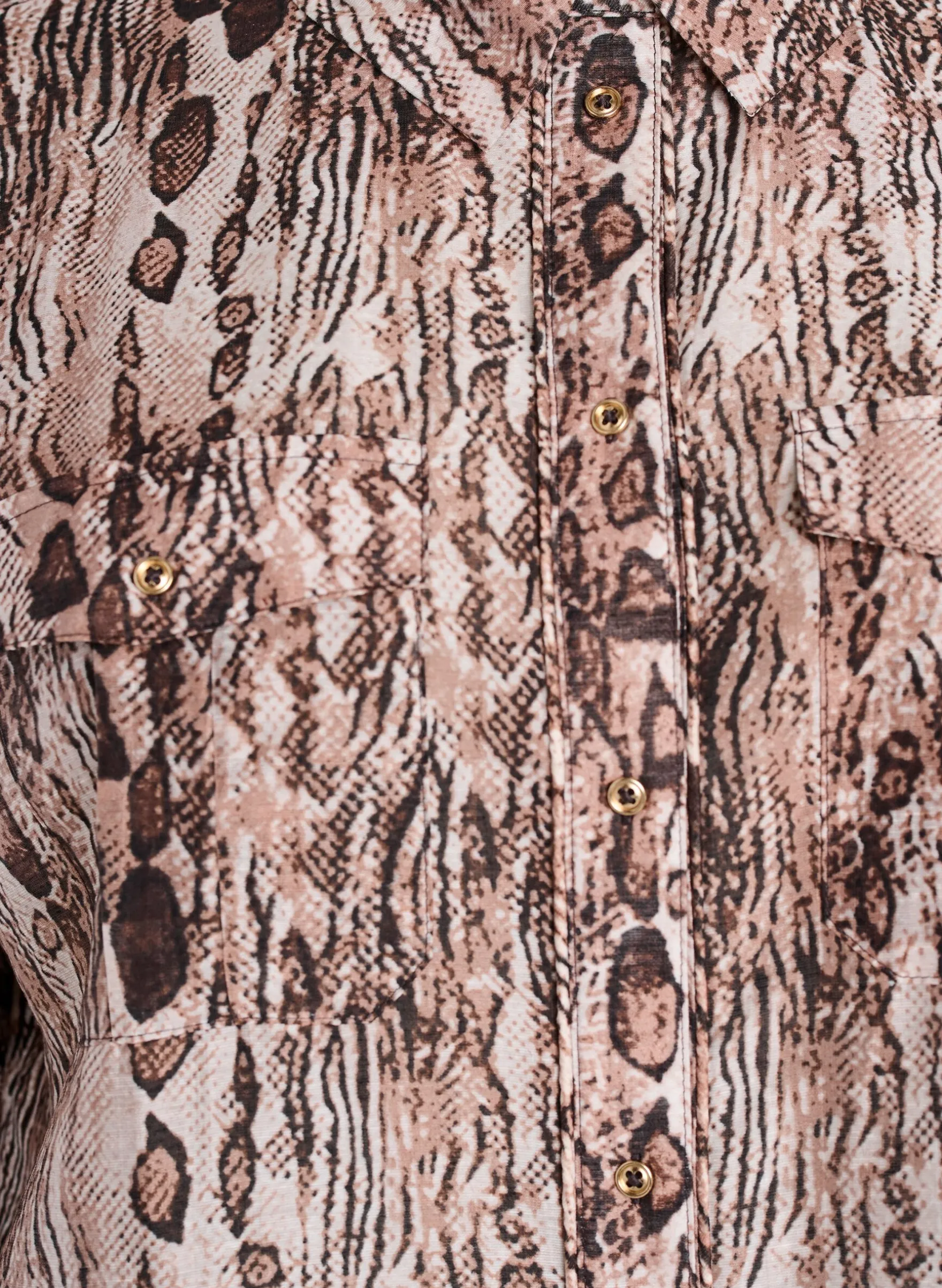 Locker sitzendes Shirt mit Tierprint und Brusttaschen