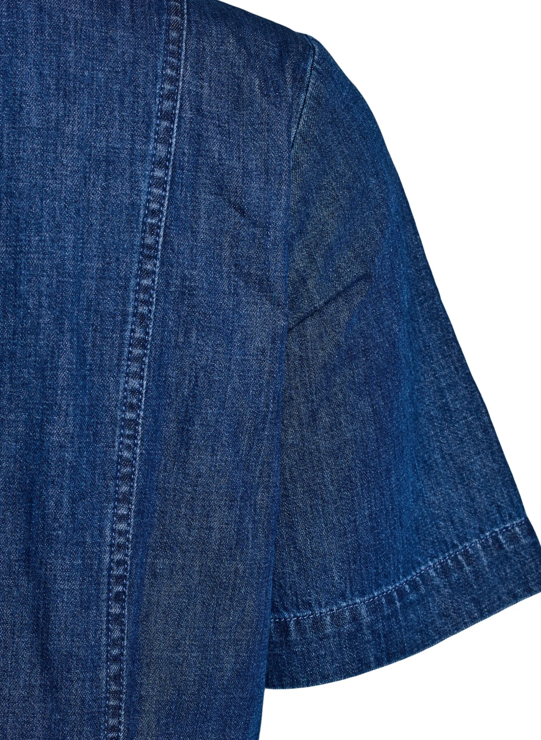 Midi-langes jeanshemdkleid