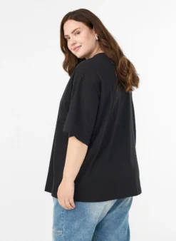 Oversize-T-Shirt mit halben Ärmeln