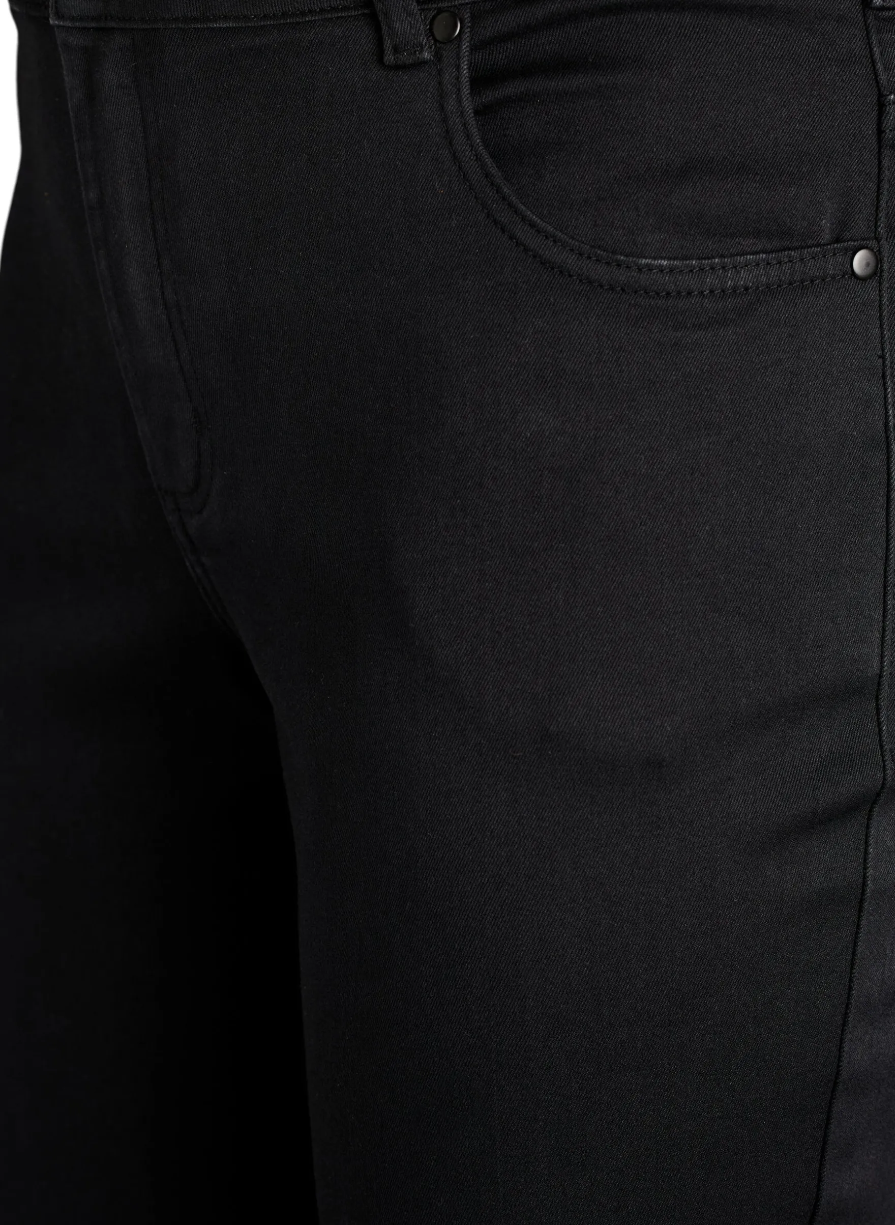 Schmale Passform Emily Jeans mit normaler Taille
