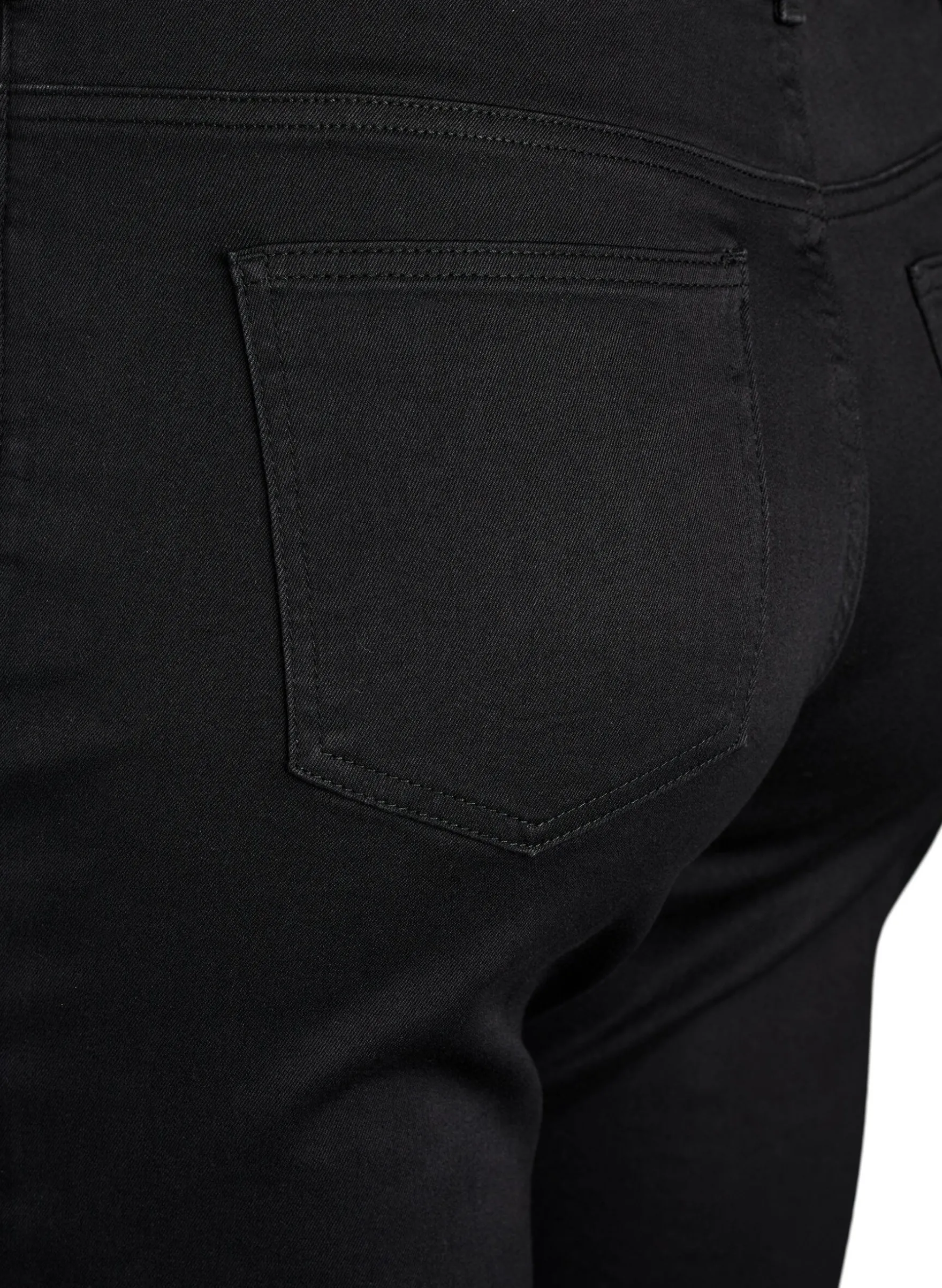 Schmale Passform Emily Jeans mit normaler Taille