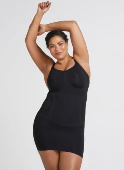 Shapewear Kleid mit breiten Trägern