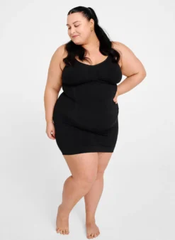 Shapewear Kleid mit breiten Trägern
