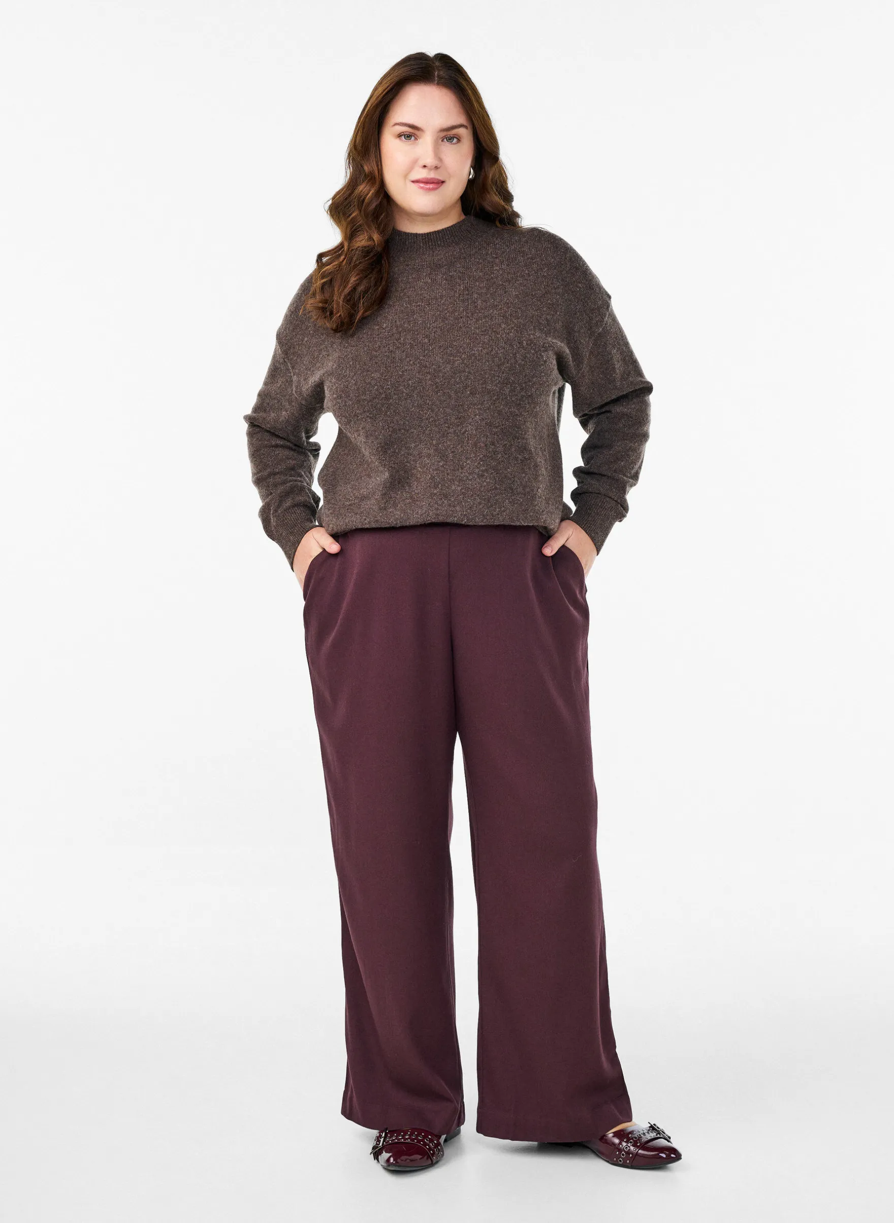 Weite Hose mit hoher Taille